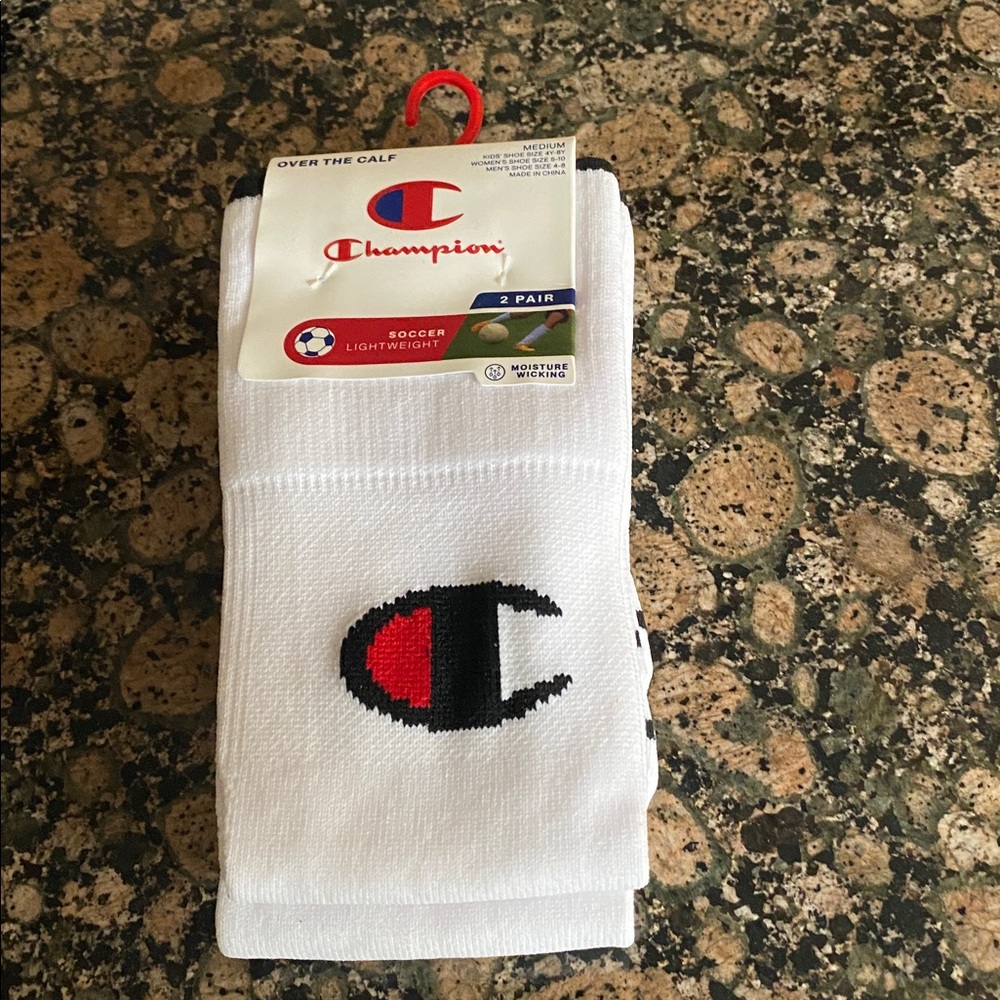 NWT UNISEX CHAMPION SOCCER SOCKS SIZE M